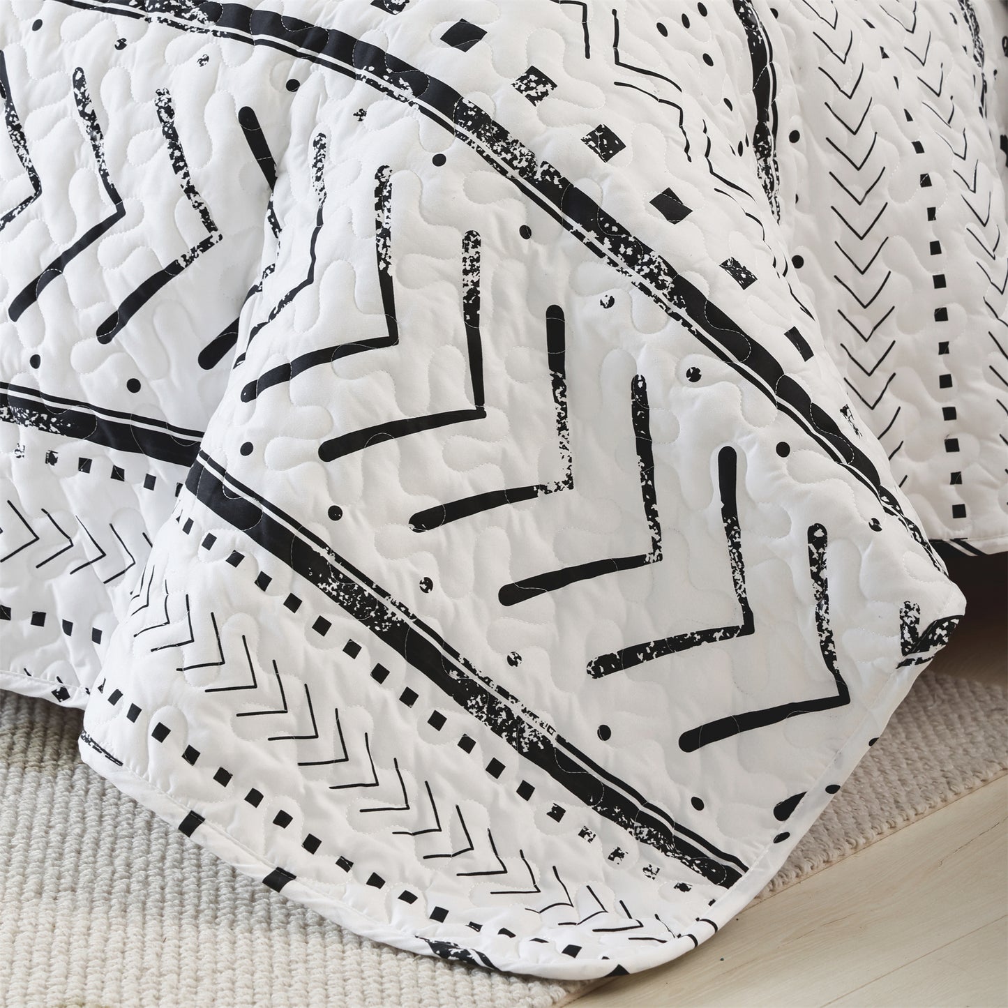 Quilt Set Lightweight Boho Bedding Bedspreads with Geometric Printed for All Season 3 Piece (1 Quilt, 2 Pillowcases)