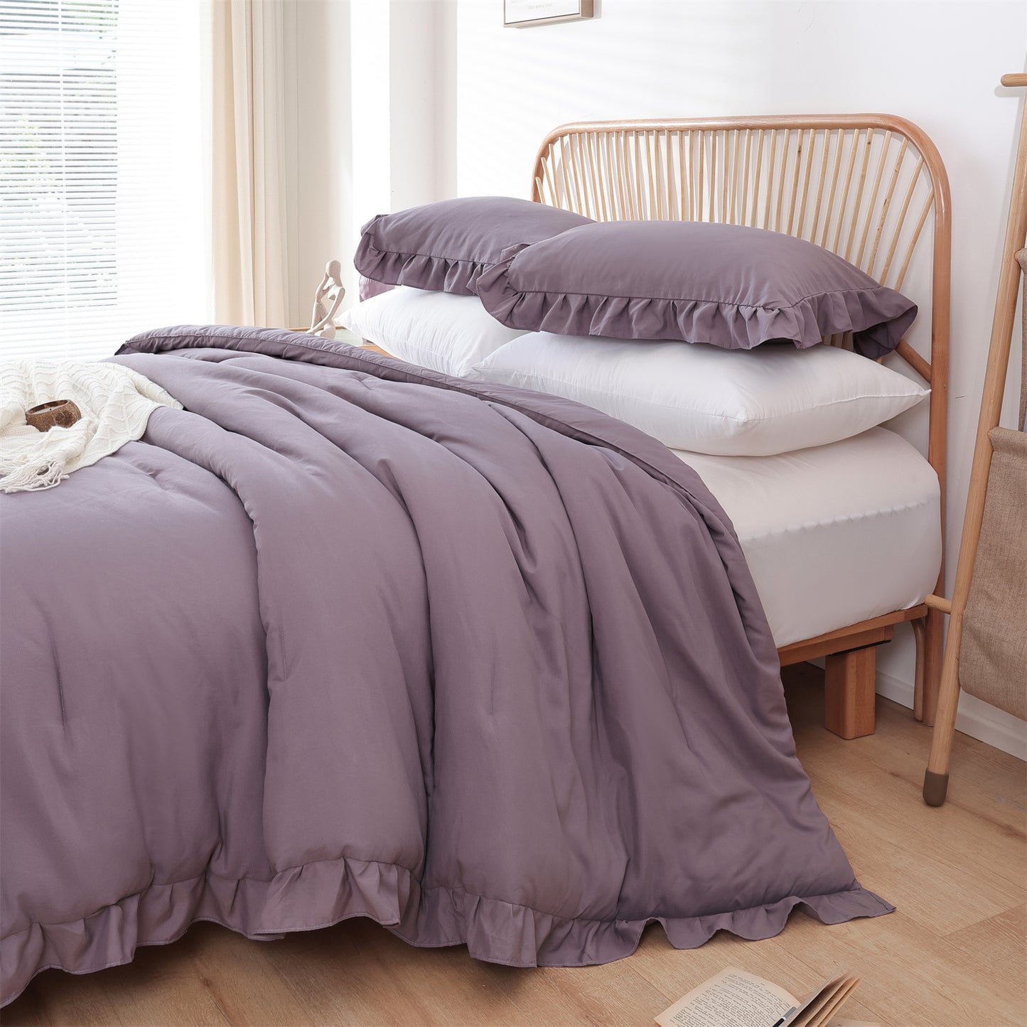 SPRINDAY Ruffled Queen Comforter Set, 3 Piece Bed in a Bag Soft Fluffy Comforter Set For All Season