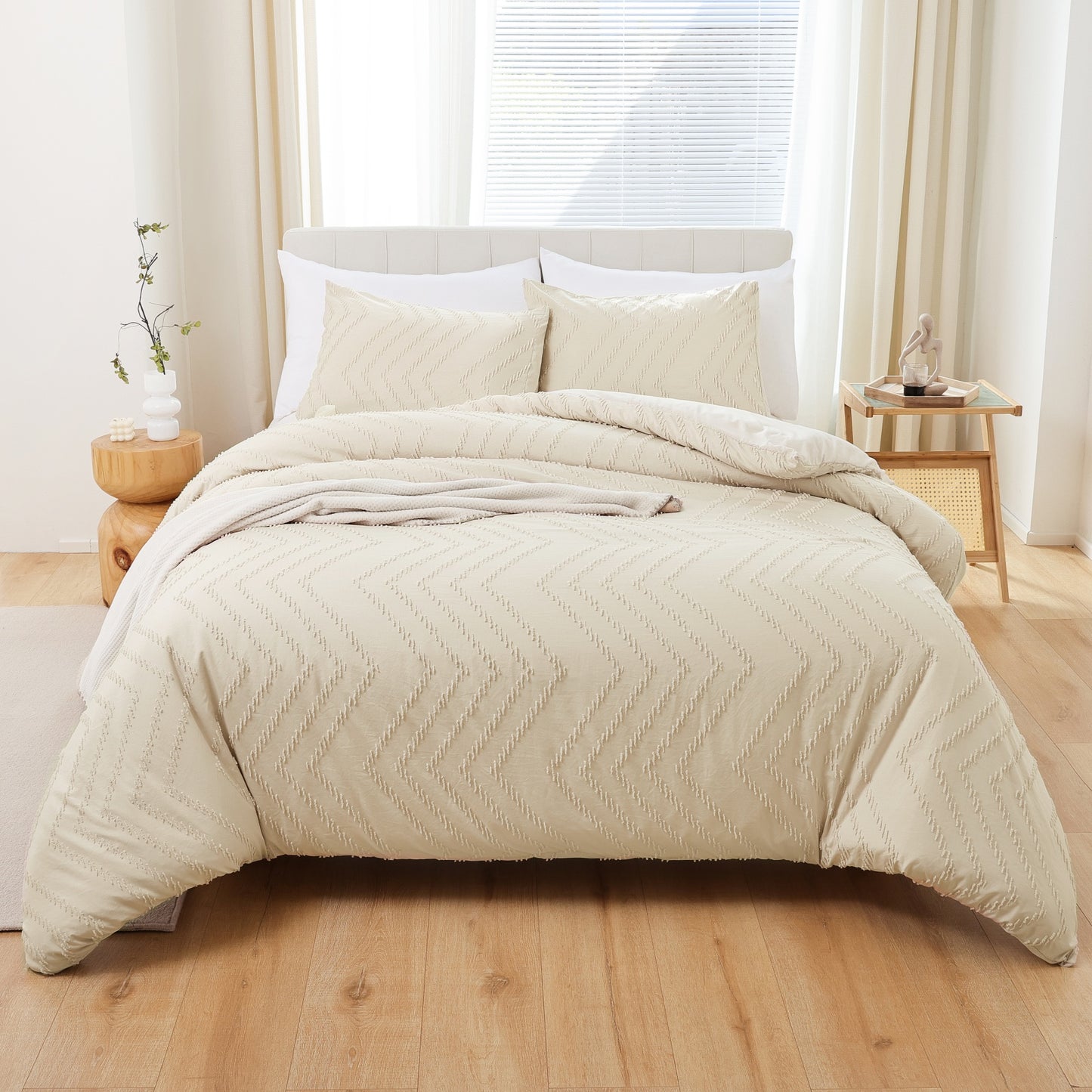 Sprinday Vertical Tufted Lightweight Neutral Comforter Sets