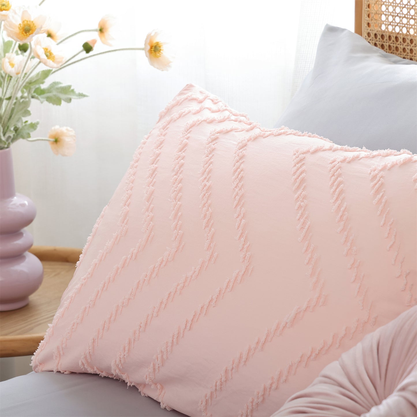 Sprinday Vertical Tufted Lightweight Neutral Comforter Sets
