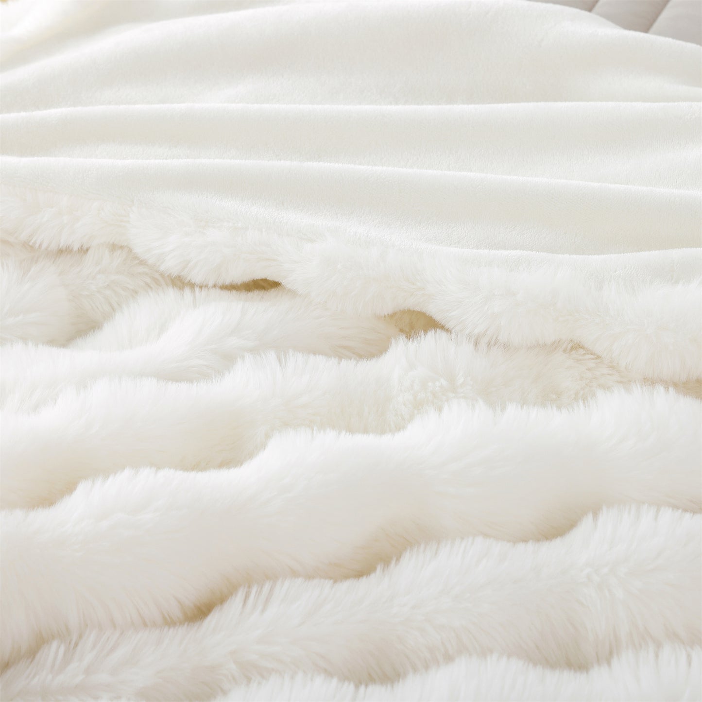 SPRINDAY Faux Fur Rabbit Fleece Throw Blanket , Soft Cozy Throw Blanket for Bed Couch Living Room, Fluffy Home Decor Blankets for Women