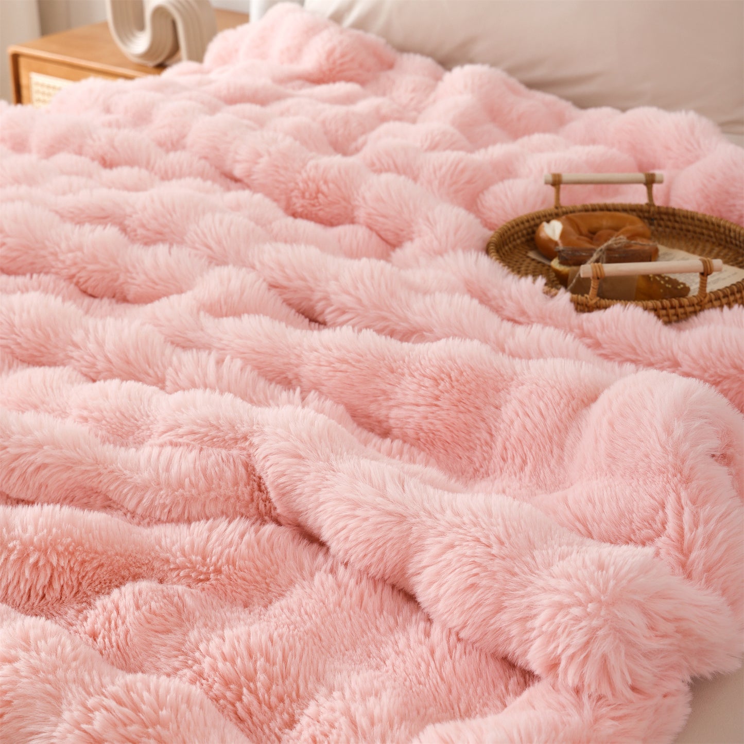 SPRINDAY Faux Fur Rabbit Fleece Throw Blanket , Soft Cozy Throw Blanket for Bed Couch Living Room, Fluffy Home Decor Blankets for Women
