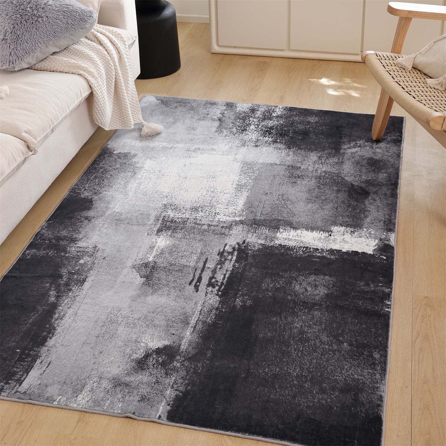 Abstract Area Rug for Kitchen & Indoor, Machine Washable Black Rugs with Non-Slip Backing