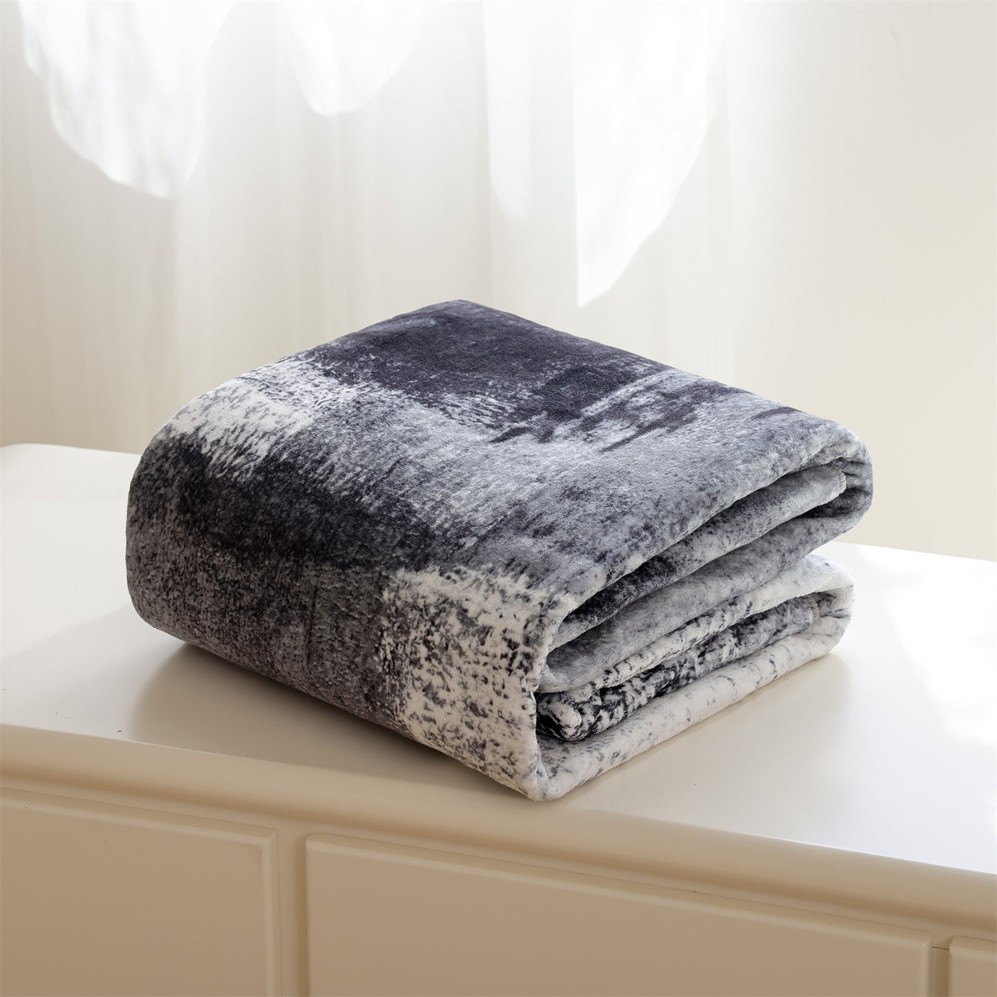 Abstract Area Rug for Kitchen & Indoor, Machine Washable Black Rugs with Non-Slip Backing