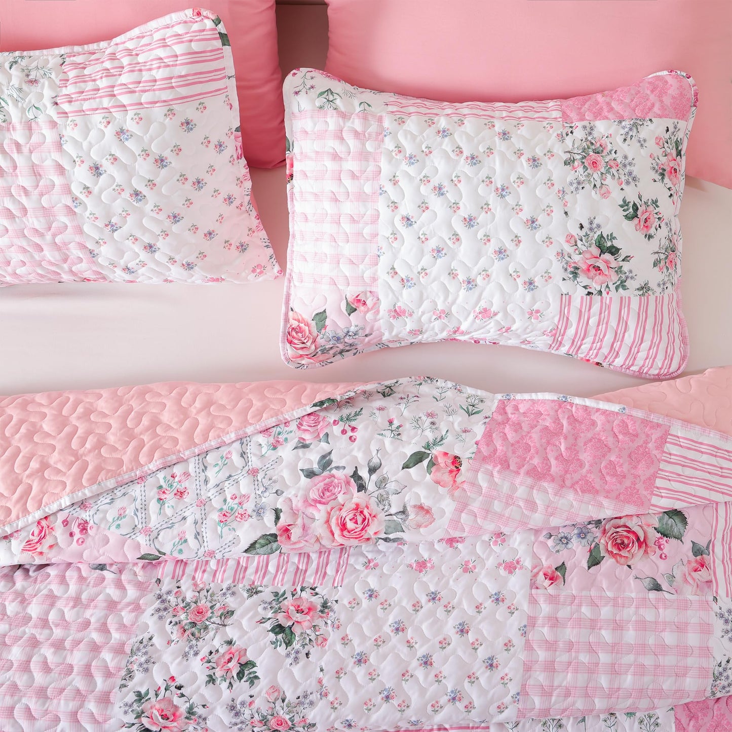 Quilt Set  Lightweight Boho Bedding Bedspreads with Geometric Printed for All Season 3 Piece (1 Quilt, 2 Pillowcases)